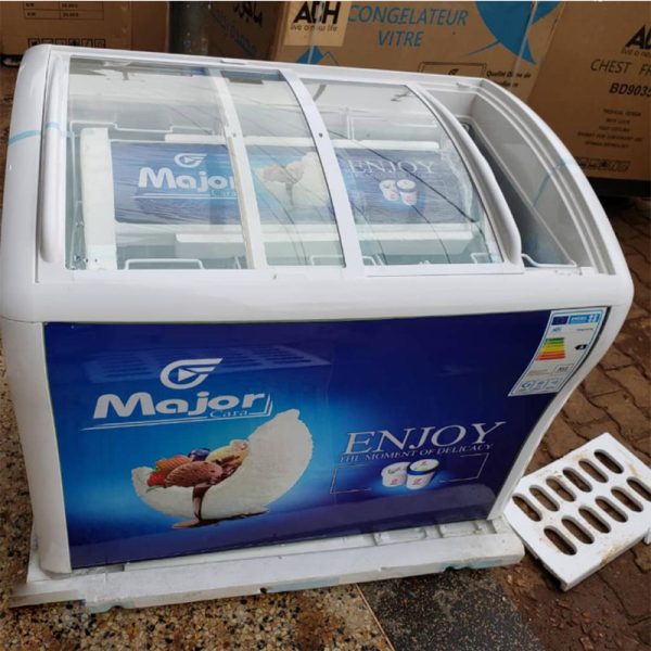 ADH show case ice cream freezer 420litres - Image 2