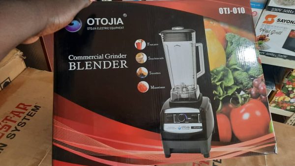 OTOJIA COMMERCIAL PROFESSIONAL UNBREAKABLE BLENDER - Image 2